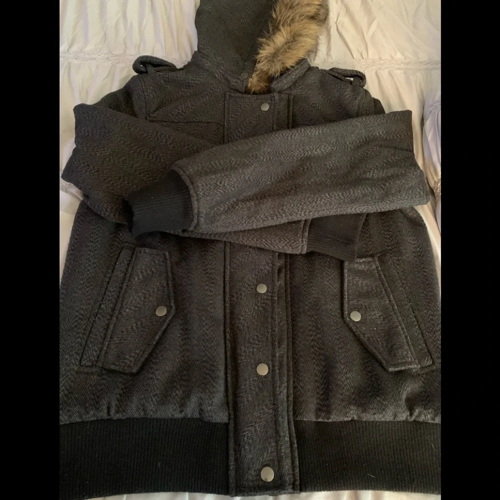 Grey Jacket - Picture 1 of 4